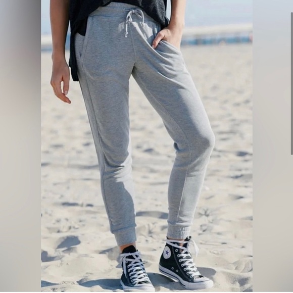 Free people movement Back Into It Joggers Heather grey - various sizes - Picture 2 of 8
